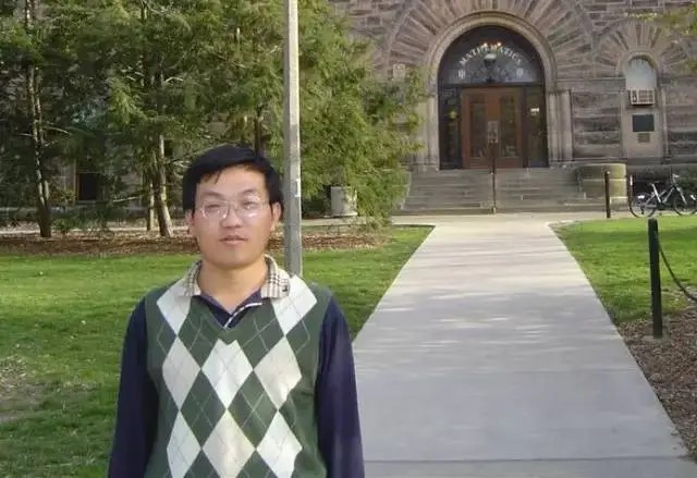金沙2004路线js5创新论坛第一千六百八十一讲：Problems and results on determinants involving Legendre symbols